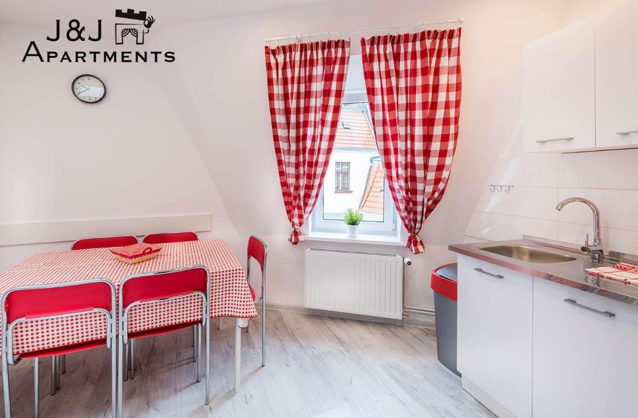 J&J Apartments Lazienna 30 - 12 Torun Exterior photo