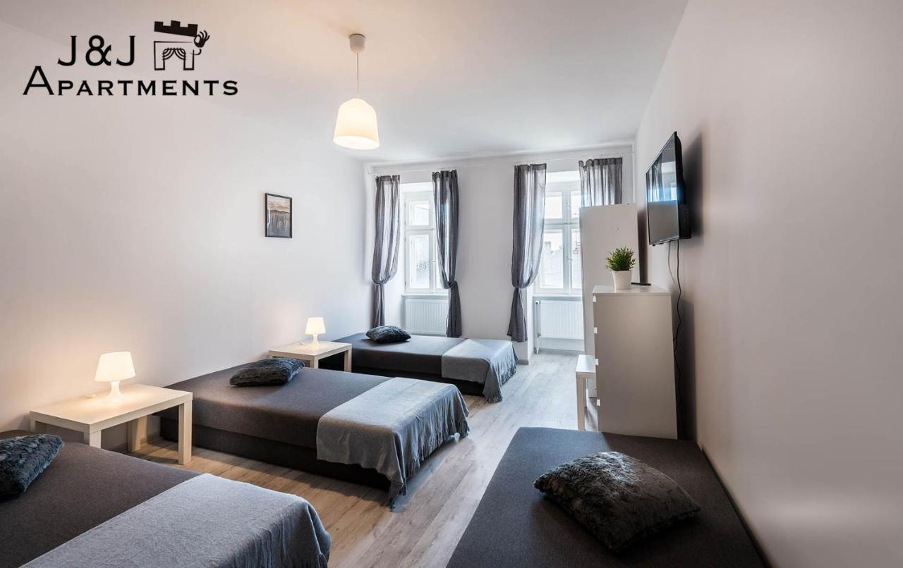 J&J Apartments Lazienna 30 - 12 Torun Exterior photo
