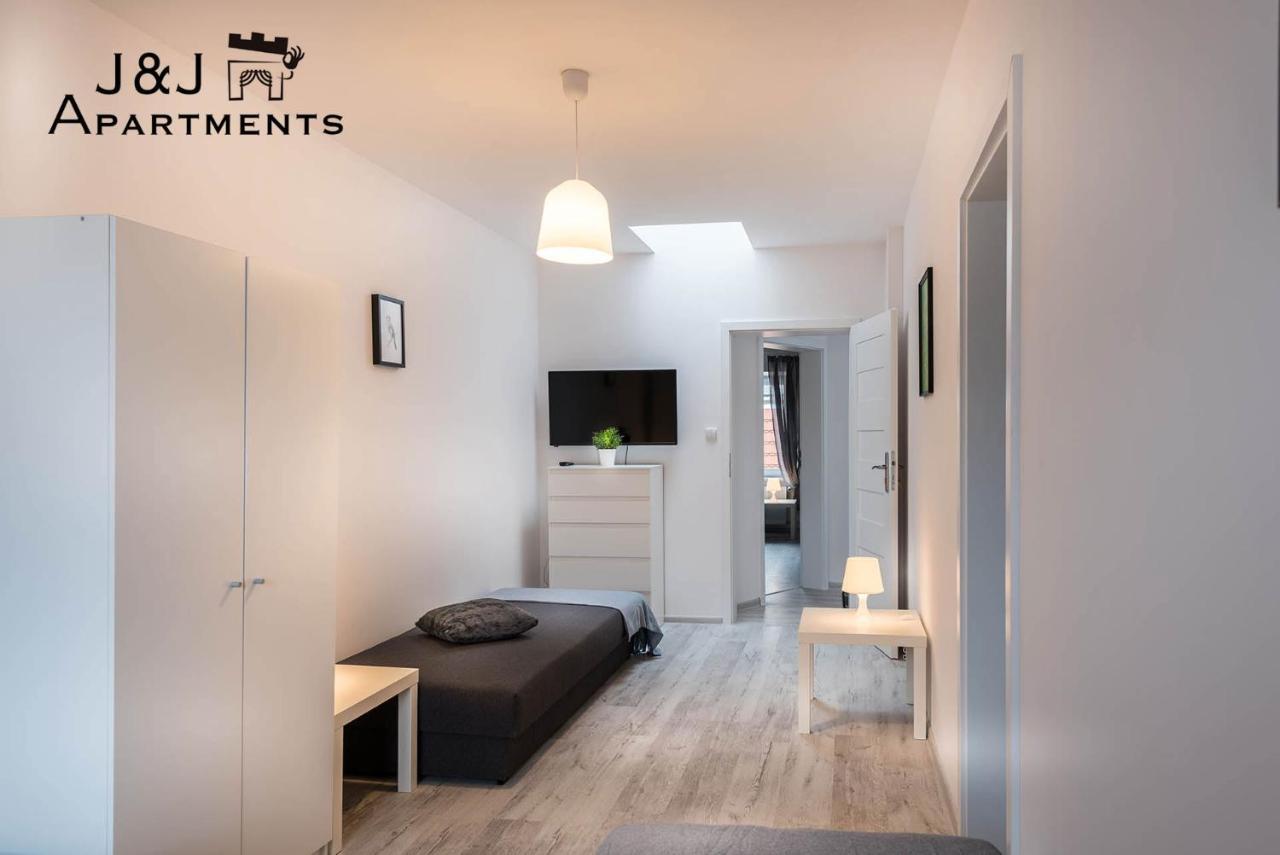 J&J Apartments Lazienna 30 - 12 Torun Exterior photo